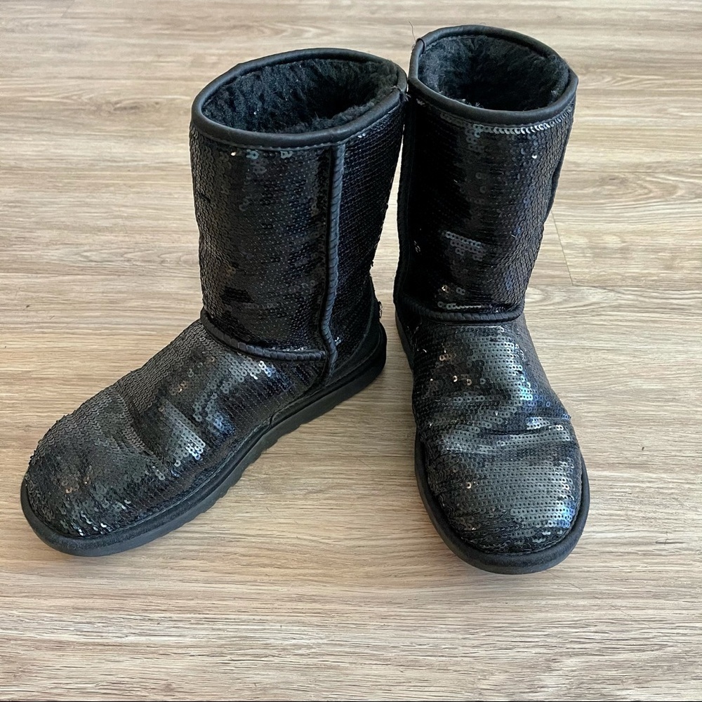 Black Sequin Short Uggs